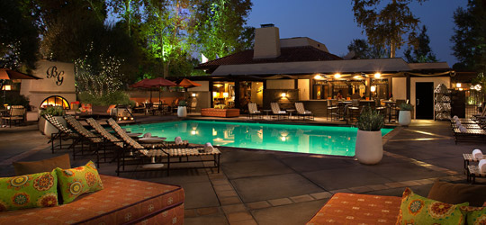 Night view of the pool